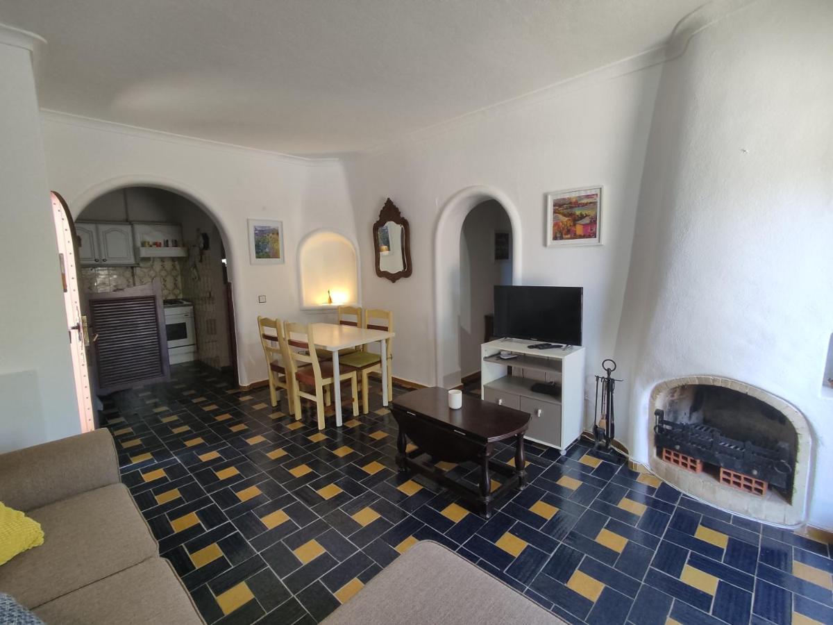 6 Mourisca - Casas & Papeis Appartement Armação de Pêra Buitenkant foto